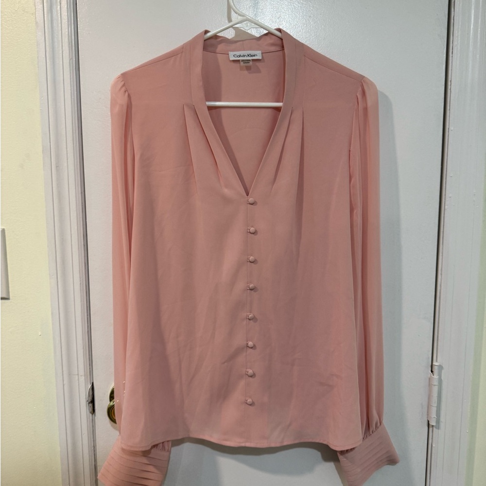 Women's Pleated-Cuff V-Neck Blouse